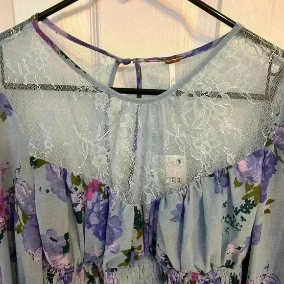 Free People Daphne Blouse Size M - Picture 5 of 6